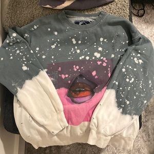 La detresse crewneck